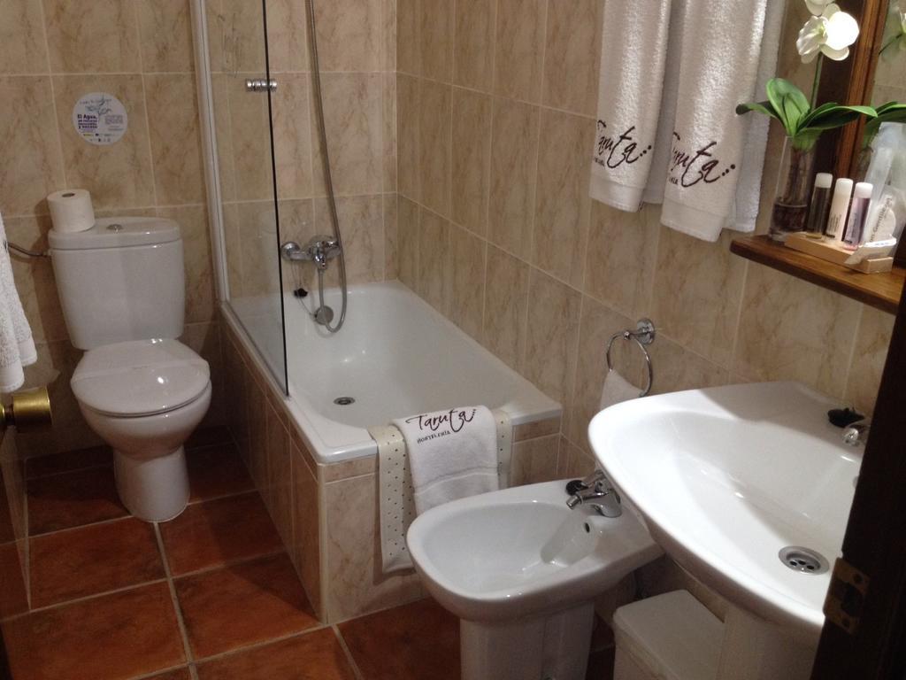 Hostal Alba Taruta Guadalupe (Extremadura) Exterior foto