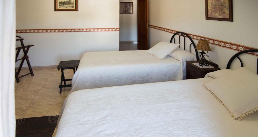 Hostal Alba Taruta Guadalupe (Extremadura) Exterior foto